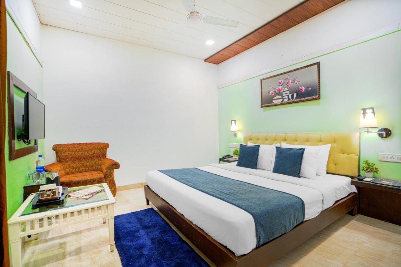 Hotel Seven- Center Of City Chandīgarh المظهر الخارجي الصورة