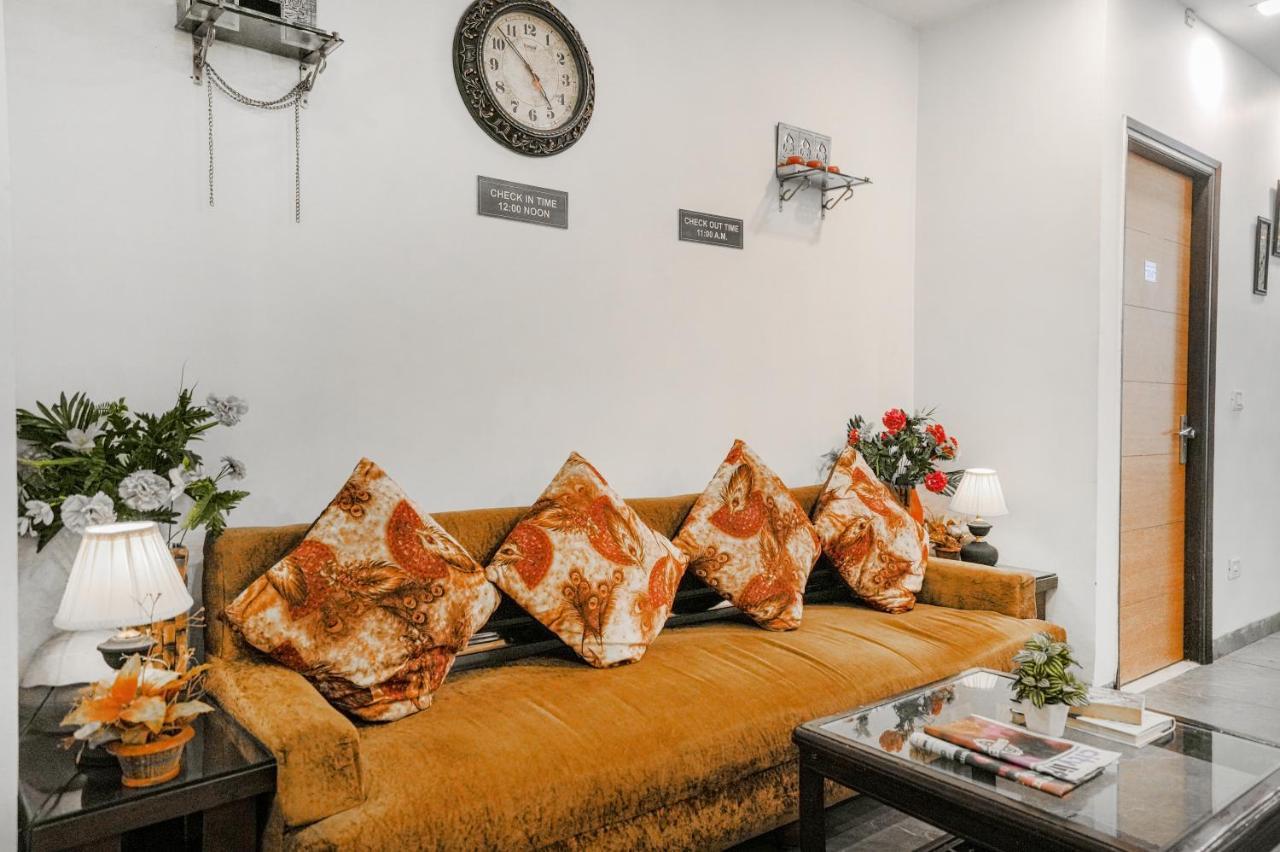 Hotel Seven- Center Of City Chandīgarh المظهر الخارجي الصورة