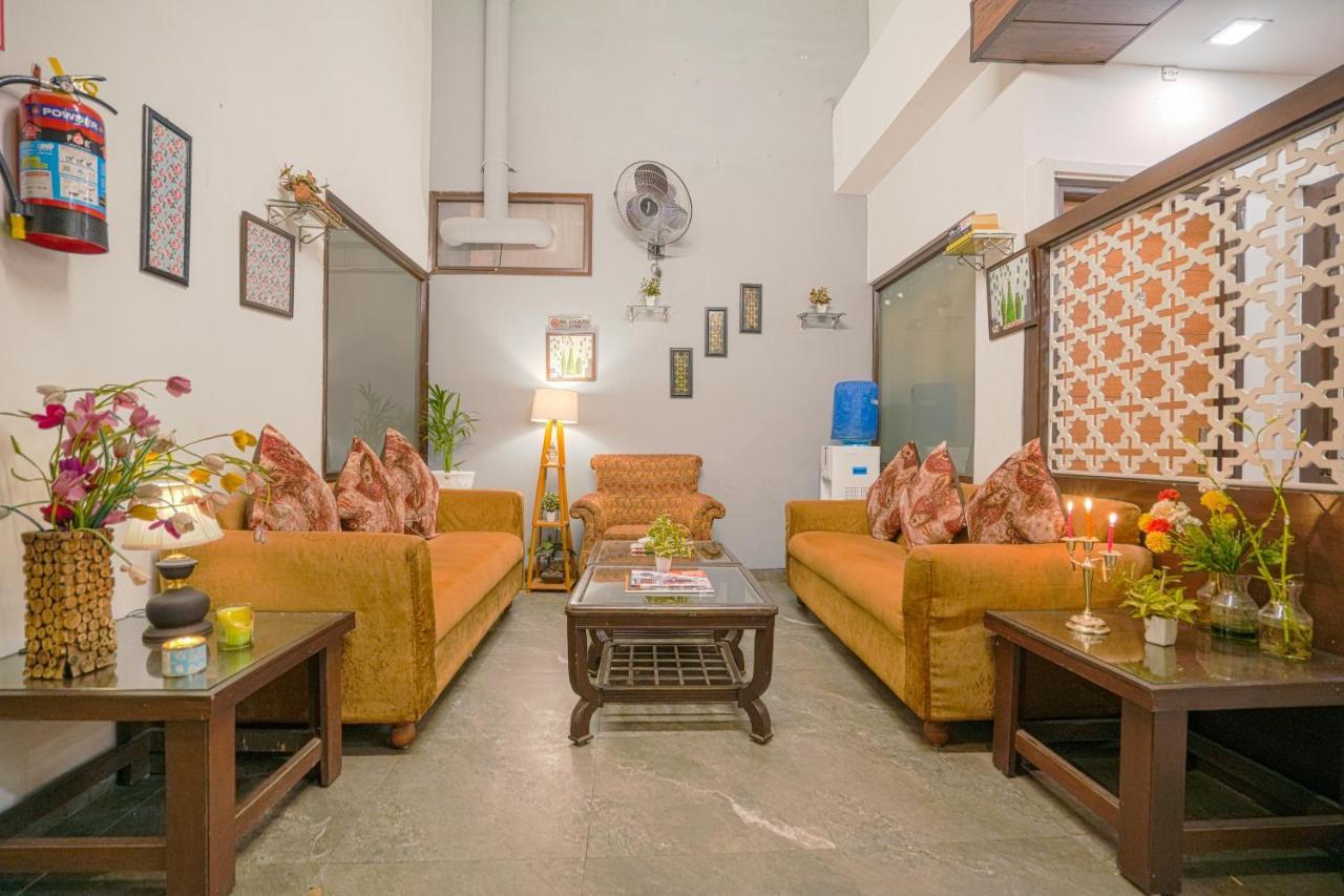 Hotel Seven- Center Of City Chandīgarh المظهر الخارجي الصورة