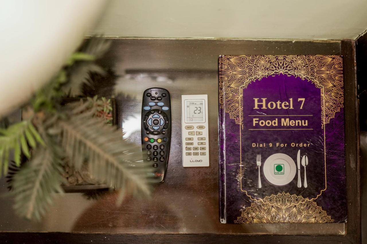 Hotel Seven- Center Of City Chandīgarh المظهر الخارجي الصورة